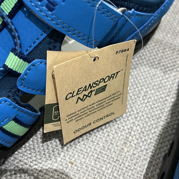 Blue sandals for boys, size 5 - Picture 3 of 3